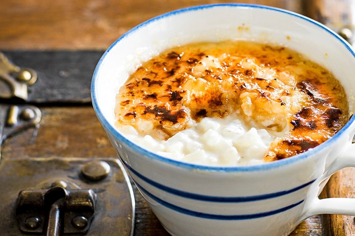 Burnt buttermilk rice pudding